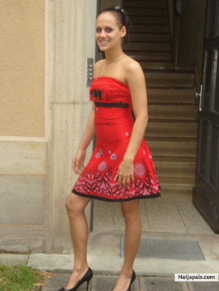  - click for next photo
