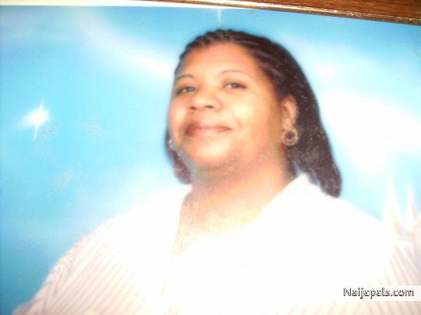 Mrs.Temi - click for next photo