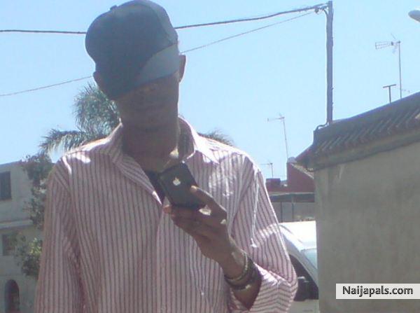  - click for next photo
