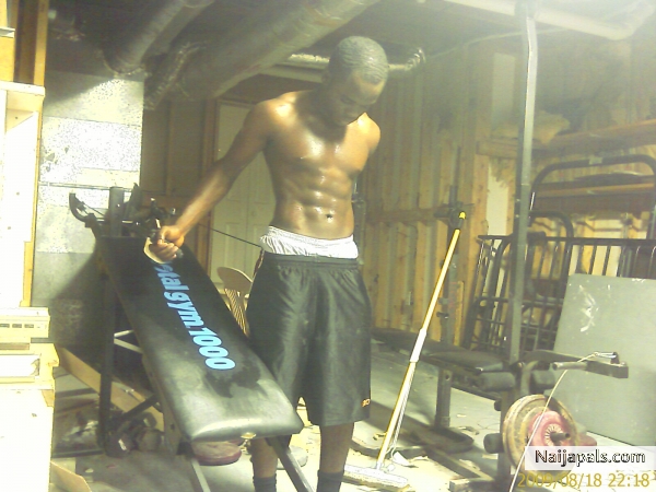 9/18/09 dis ain fake buh ( u knw lol) - click for next photo