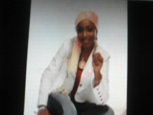  - click for next photo