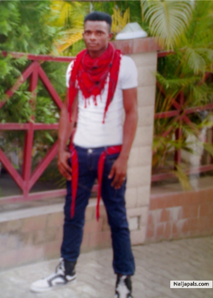  - click for next photo