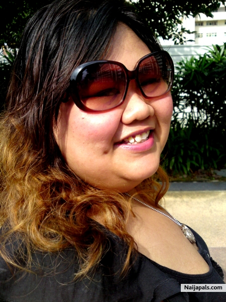 Love Me or Hate Me... - click for next photo