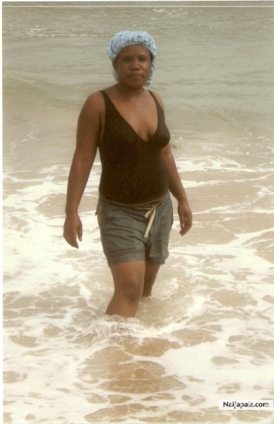  - click for next photo