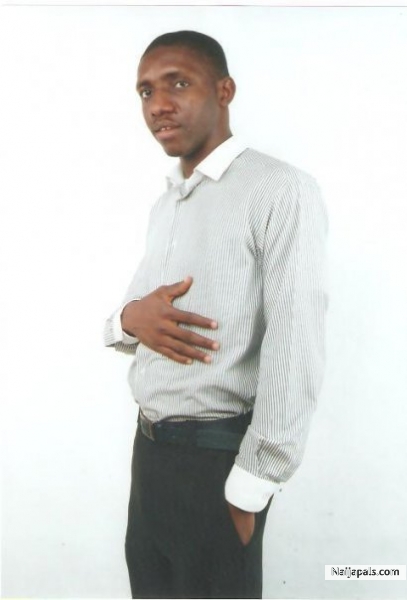  - click for next photo