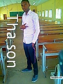 Chilling in d class room - click for next photo