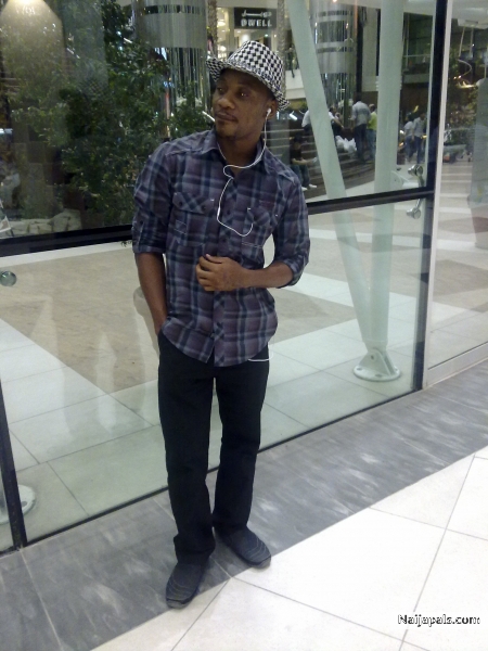  - click for next photo