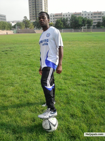 on loan to chelsea - click for next photo