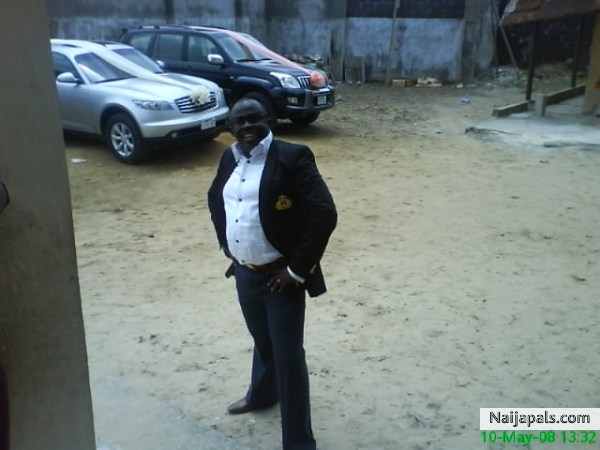 olobongo - click for next photo