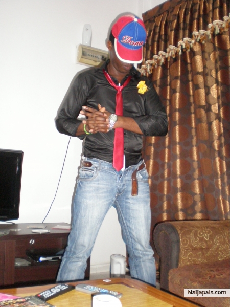  - click for next photo