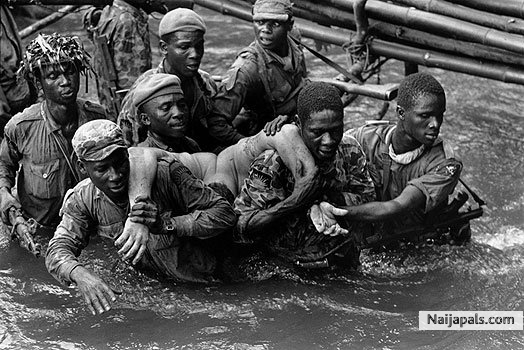 Belgian Mercenary Marc Goosens Killed during a Nigerian attack on Onitsa, Biafra Nigeria Nov 1968 - click for next photo