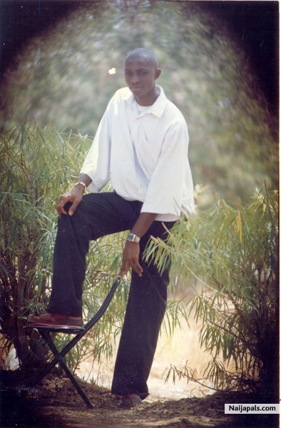  - click for next photo