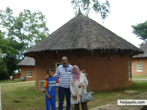 Yankari-Naija - click for next photo