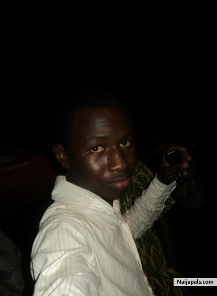 Single - click for next photo