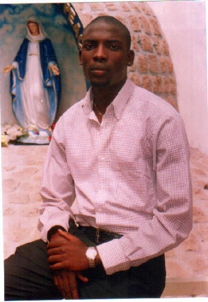  - click for next photo