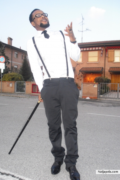  - click for next photo
