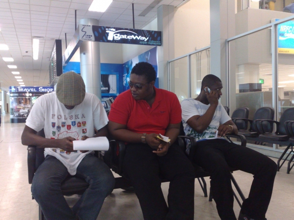 Omo nija - click for next photo