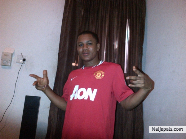  - click for next photo