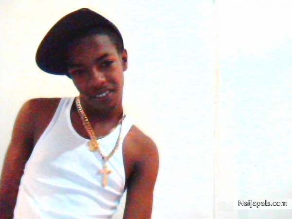  - click for next photo