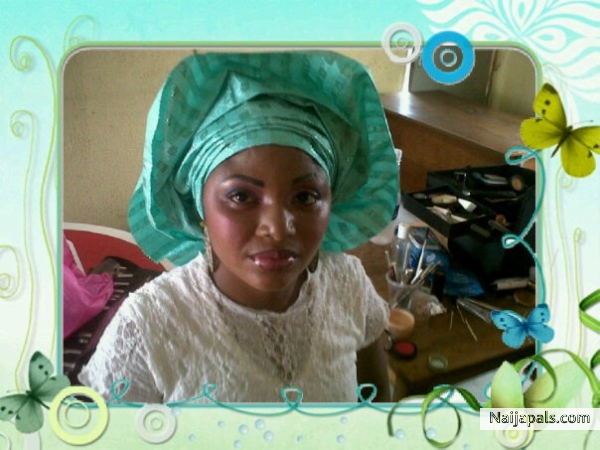  - click for next photo