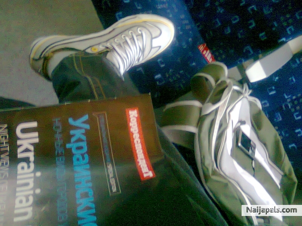  - click for next photo