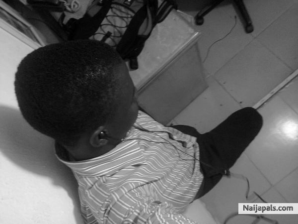 thats simple me - click for next photo