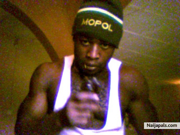  - click for next photo