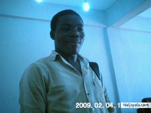  - click for next photo