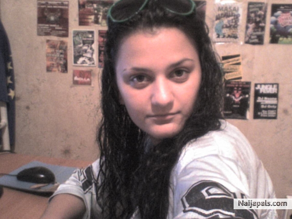  - click for next photo