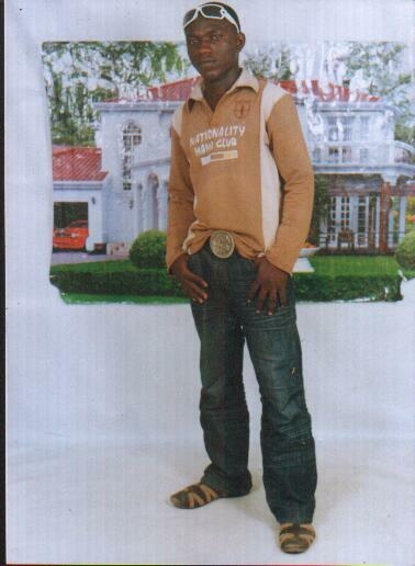  - click for next photo