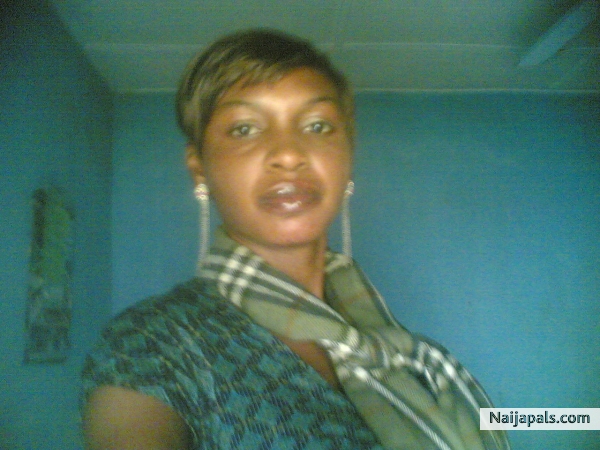 cutie cutie - click for next photo