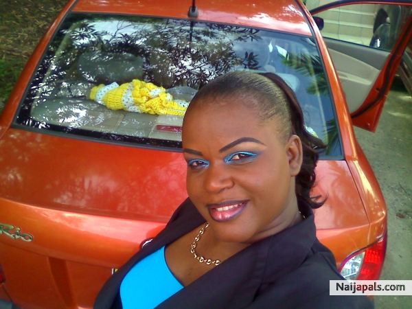 CARIBBEAN DIVA - click for next photo