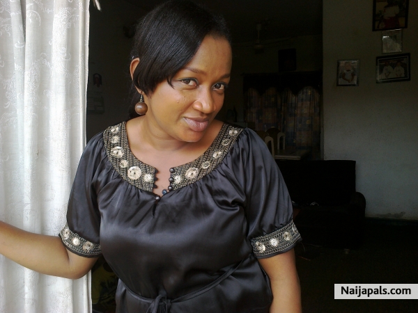 uncls' s wife - click for next photo