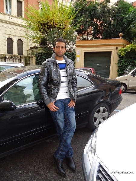  - click for next photo