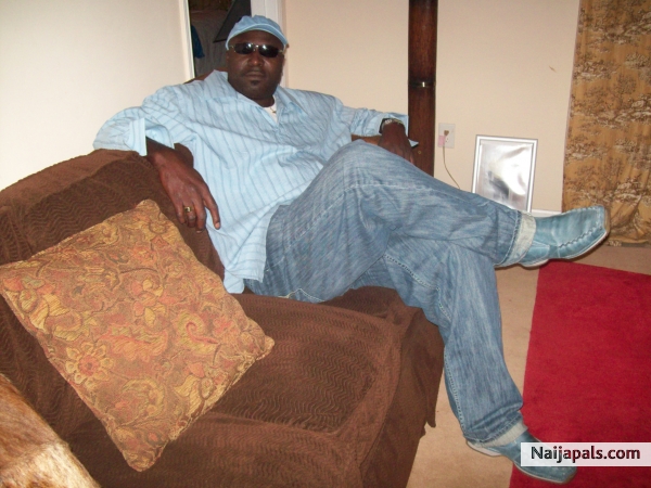 james chillin - click for next photo