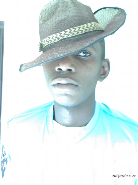  - click for next photo