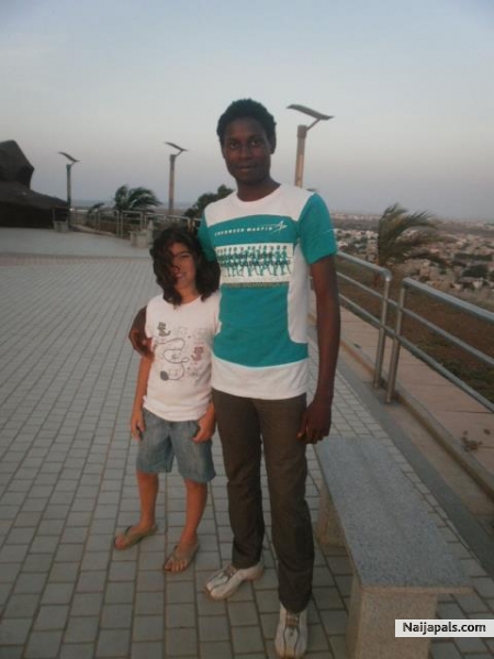  - click for next photo