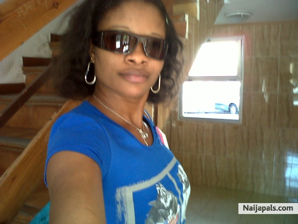 just meeeeee..... - click for next photo