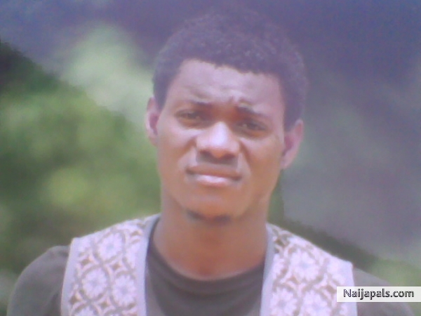 Owu Muo - click for next photo