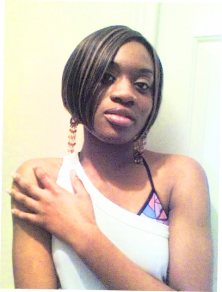 Kinky coco - click for next photo