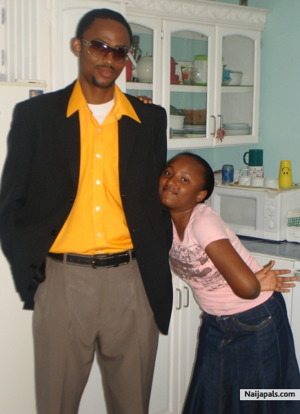Me and lil sis - click for next photo