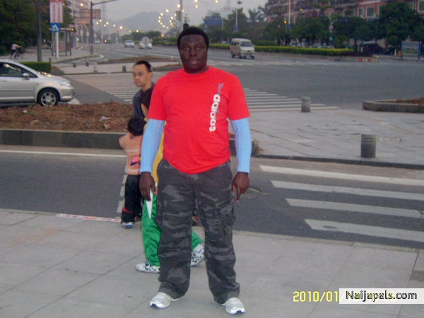  - click for next photo