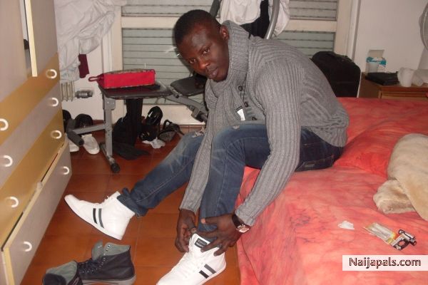  - click for next photo