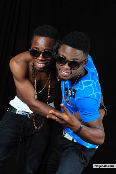 S&M tingz - click for next photo