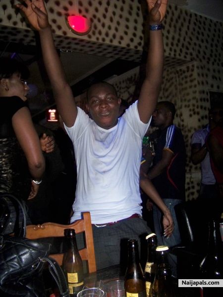 in the club in belgium - click for next photo