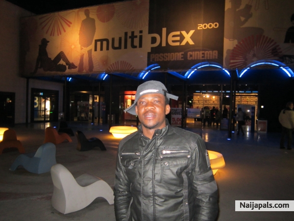  - click for next photo