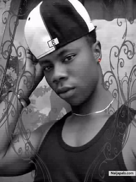Aben Absydo (A.A) - click for next photo