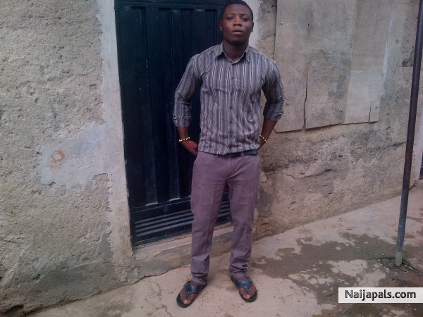 Badoo - click for next photo