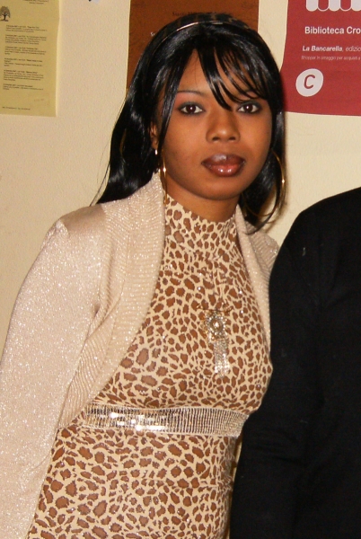  - click for next photo