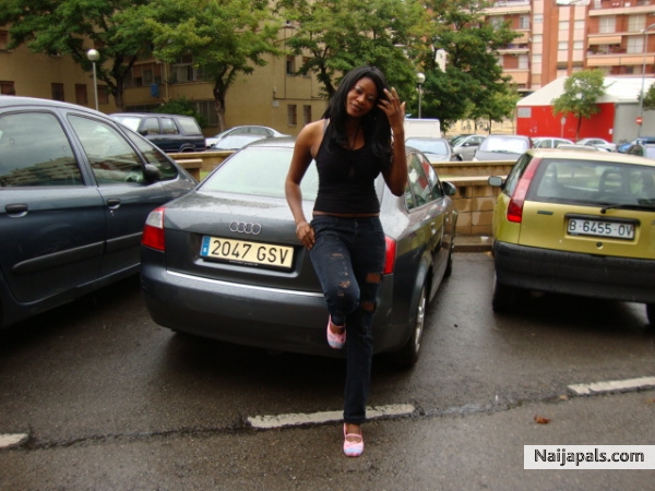  - click for next photo